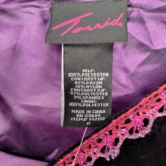 Torrid Size 0 12-14 Black Multi Vintage Bohemian Style Short Puff Sleeve Top - Picture 8 of 8